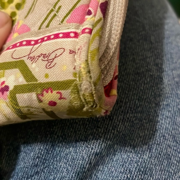 VERA BRADLEY Women’s Quilted Floral Pink Green Clasp Full Zipper Wallet - Picture 12 of 13